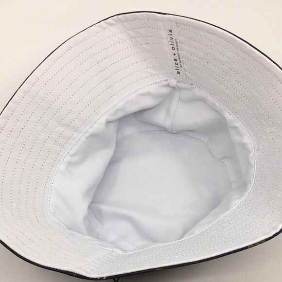 NWT Alice + Olivia reversible bucket hat - Picture 13 of 14